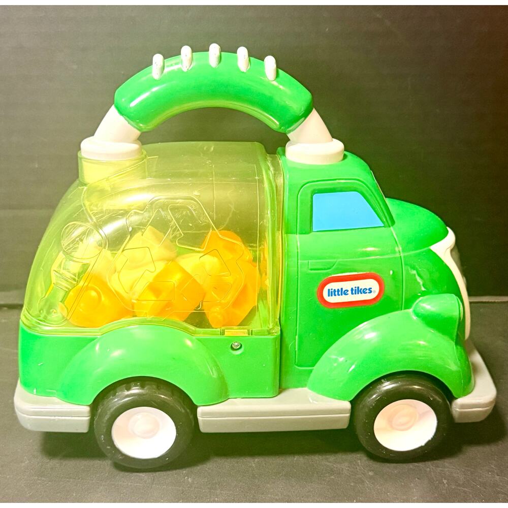 Little Tikes Handle Haulers Pop Haulers, Rey Recycler preowned great truck